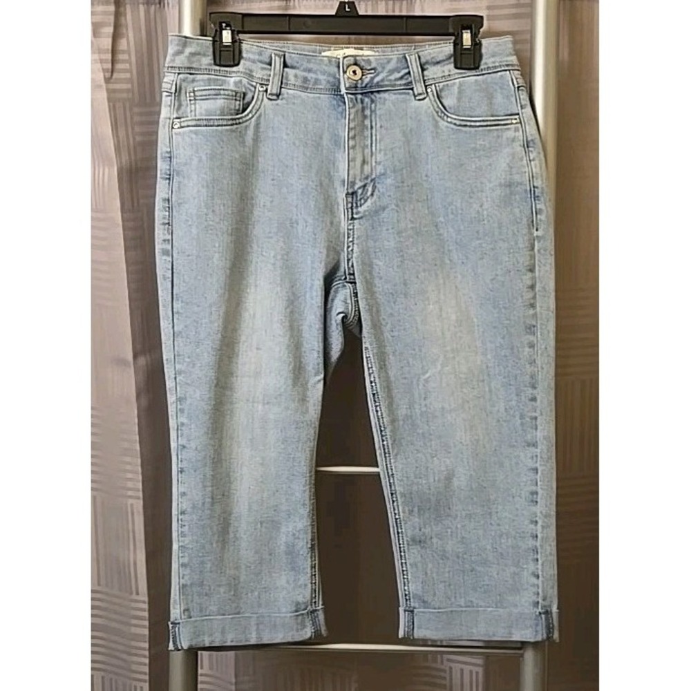 Charlie B Cuffed Capri Jeans Light Blue‎ Sz 6